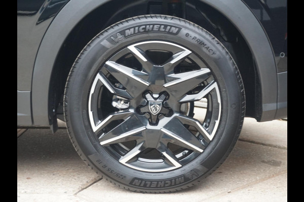 Peugeot 3008 1.2 Hybrid 145 GT