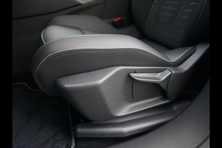 Peugeot 3008 1.2 Hybrid 145 GT