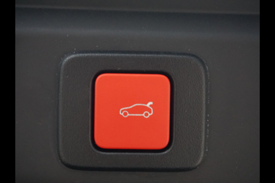 Peugeot 3008 1.2 Hybrid 145 GT