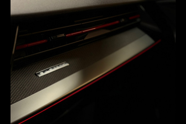 Audi RS3 Limousine 2.5 TFSI RS 3 quattro|PANO|MASSAGE|B&O|ACC|MEMORY|CARPLAY|DEALER ONDERHOUDEN|KEMORA GREY|400PK|BOMVOL!