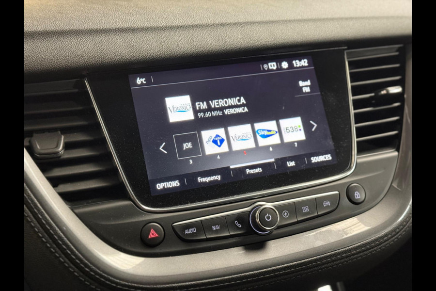 Opel Grandland X 1.6 Turbo Hybrid Business Edition | NAP | Trekhaak | stoel-/stuurverwarming | Navi | DAB