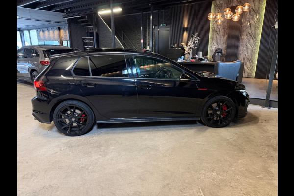 Volkswagen Golf 2.0 TSI GTI|PANORAMA