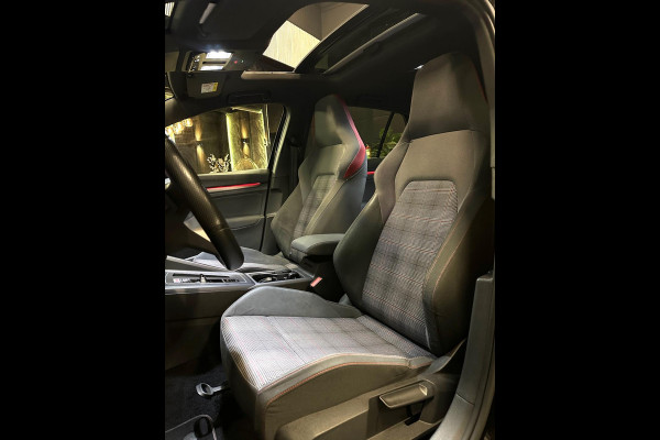 Volkswagen Golf 2.0 TSI GTI|PANORAMA
