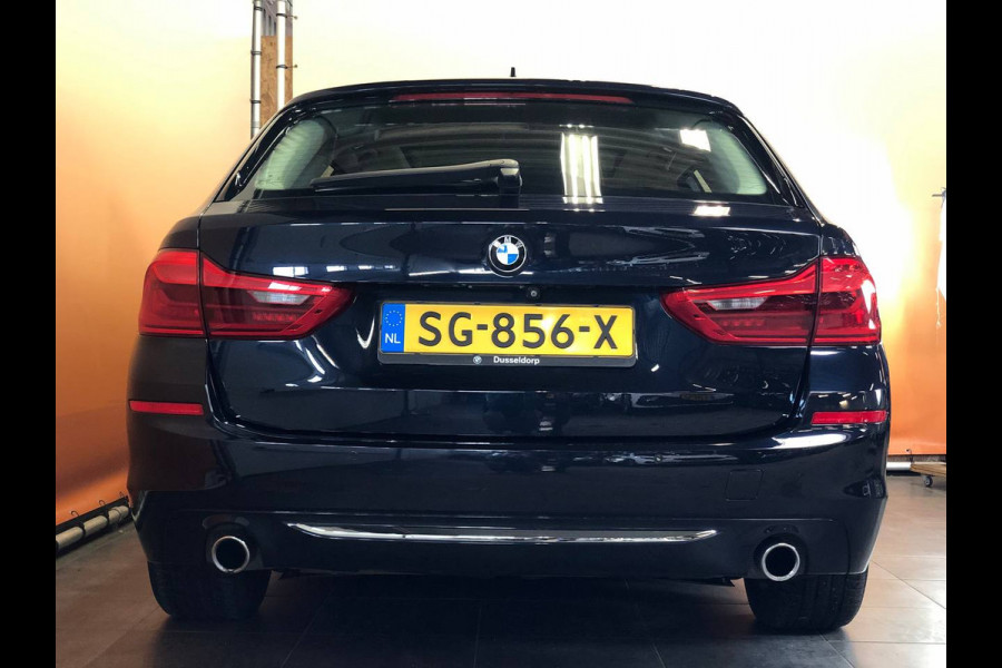 BMW 5 Serie Touring 520i High Executive sportint | panodak | camera | trekhaak | leer