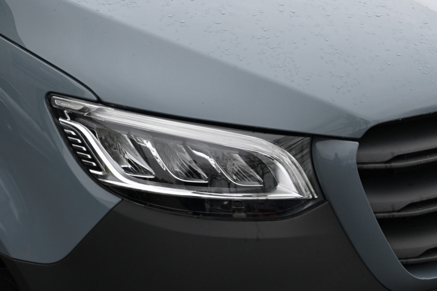 Mercedes-Benz Sprinter 319 CDI 4x4 L2H2 Pro Draaistoelen, Distronic, LED, Electrische schuifdeur