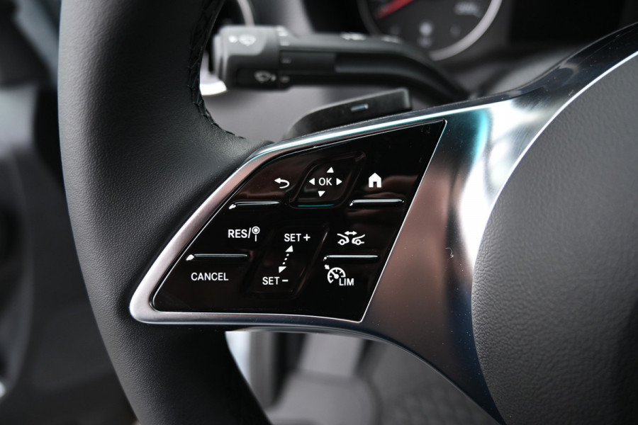 Mercedes-Benz Sprinter 319 CDI 4x4 L2H2 Pro Draaistoelen, Distronic, LED, Electrische schuifdeur