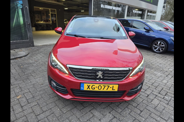 Peugeot 308 1.2 PureTech Allure | 2E EIGENAAR | 12MND GARANTIE | PANO DAK | NAVI | NW DISTR RIEM | TREKHAAK |