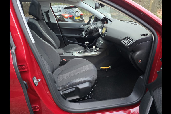 Peugeot 308 1.2 PureTech Allure | 2E EIGENAAR | 12MND GARANTIE | PANO DAK | NAVI | NW DISTR RIEM | TREKHAAK |