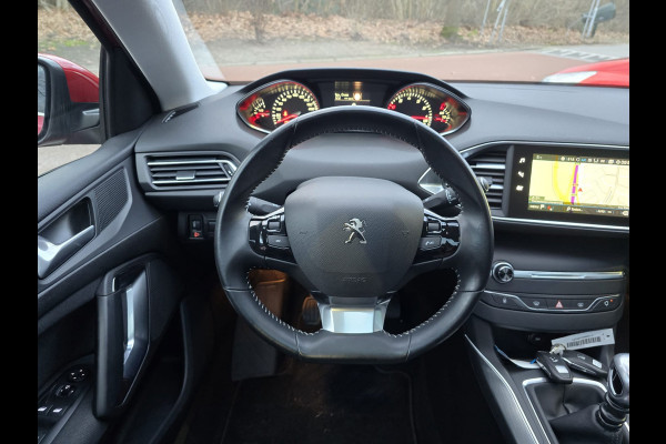 Peugeot 308 1.2 PureTech Allure | 2E EIGENAAR | 12MND GARANTIE | PANO DAK | NAVI | NW DISTR RIEM | TREKHAAK |