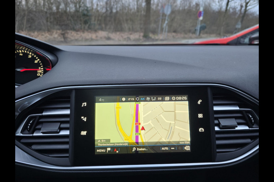 Peugeot 308 1.2 PureTech Allure | 2E EIGENAAR | 12MND GARANTIE | PANO DAK | NAVI | NW DISTR RIEM | TREKHAAK |