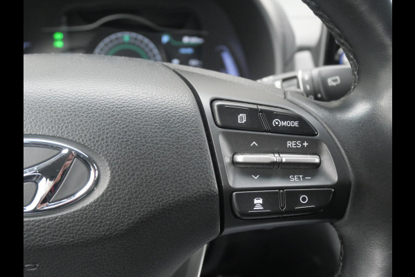 Hyundai Kona EV Premium 64 kWh | SOH 94,8% | Stoelverwarming/ventilatie | Navi | Clima | Cruise |