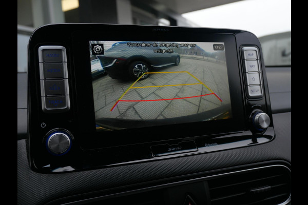 Hyundai Kona EV Premium 64 kWh | SOH 94,8% | Stoelverwarming/ventilatie | Navi | Clima | Cruise |