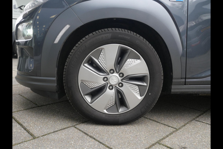 Hyundai Kona EV Premium 64 kWh | SOH 94,8% | Stoelverwarming/ventilatie | Navi | Clima | Cruise |