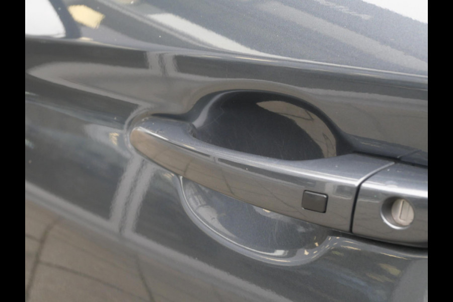 Hyundai Kona EV Premium 64 kWh | SOH 94,8% | Stoelverwarming/ventilatie | Navi | Clima | Cruise |