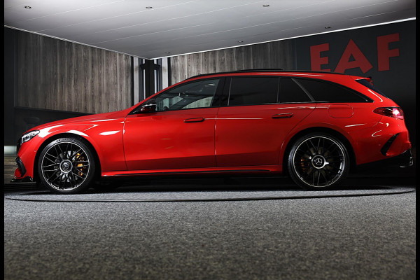 Mercedes-Benz E-Klasse Estate 300 e AMG 53 Look / HYPERSCREEN / Acc / Massage / BURMESTER 4D / Head Up / 360 Camera / Leder / Pano