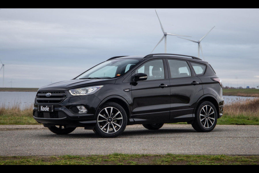 Ford Kuga 1.5 EcoBoost ST Line CAMERA / CARPLAY / TREKHAAK / 2000 KG / STOEVERWRMING / 150 PK