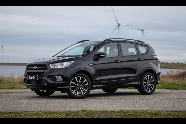 Ford Kuga 1.5 EcoBoost ST Line CAMERA / CARPLAY / TREKHAAK / 2000 KG / STOEVERWRMING / 150 PK