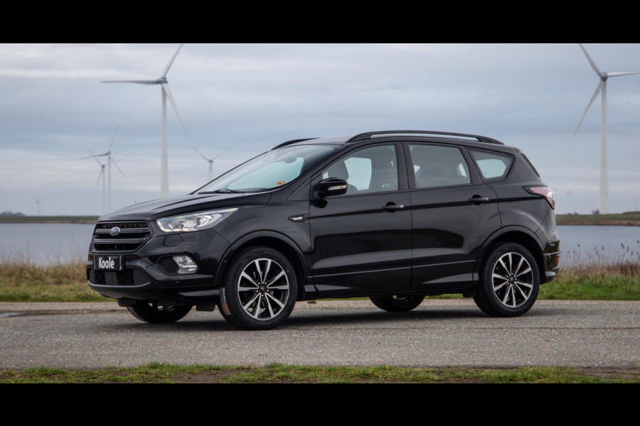 Ford Kuga 1.5 EcoBoost ST Line CAMERA / CARPLAY / TREKHAAK / 2000 KG / STOEVERWRMING / 150 PK