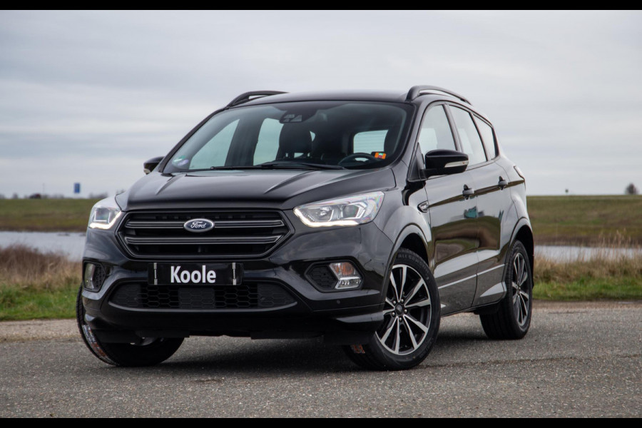 Ford Kuga 1.5 EcoBoost ST Line CAMERA / CARPLAY / TREKHAAK / 2000 KG / STOEVERWRMING / 150 PK
