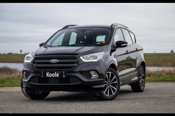 Ford Kuga 1.5 EcoBoost ST Line CAMERA / CARPLAY / TREKHAAK / 2000 KG / STOEVERWRMING / 150 PK