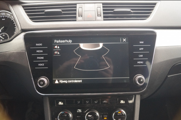 Škoda Superb Combi 1.5 TSI 150pk DSG Business Edition -NAVI-ECC-