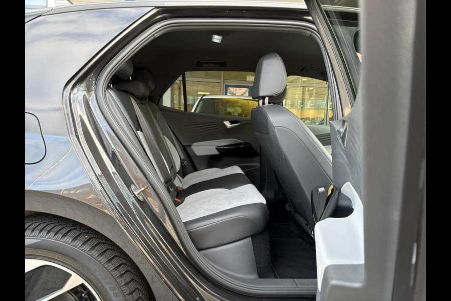Volkswagen ID.3 Pro Edition 58 kWh | Stoel- & Stuurwielverwarming | Adaptive Cruise | Achteruitrijcamera | Climate Control | Navi |