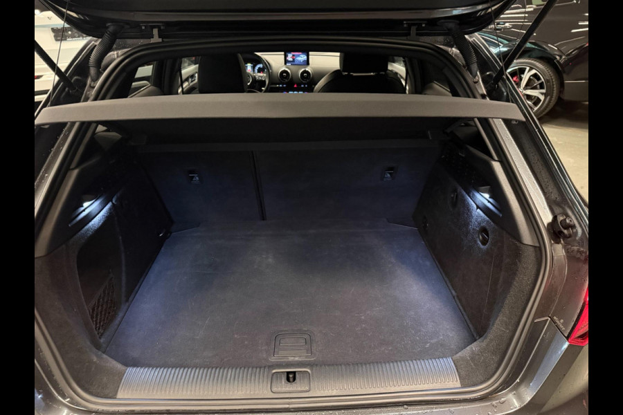 Audi A3 Sportback 1.5 TFSI Sport S Line Edition NAVI/CAM/ECC/PDC/CRUISE/LED///