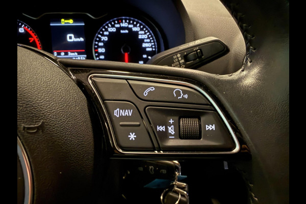 Audi A3 Sportback 1.5 TFSI Sport S Line Edition NAVI/CAM/ECC/PDC/CRUISE/LED///