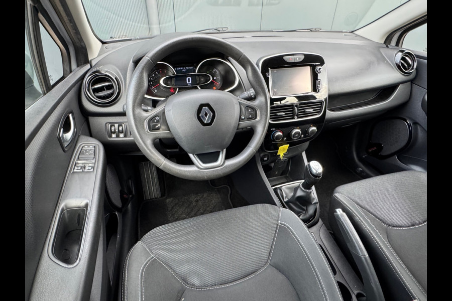 Renault Clio Estate 1.2 16V Life * Navigatie * Parkeersensoren * Cruise Control *