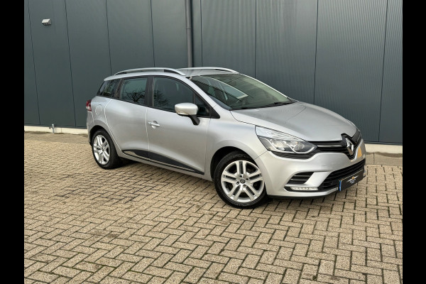 Renault Clio Estate 1.2 16V Life * Navigatie * Parkeersensoren * Cruise Control *