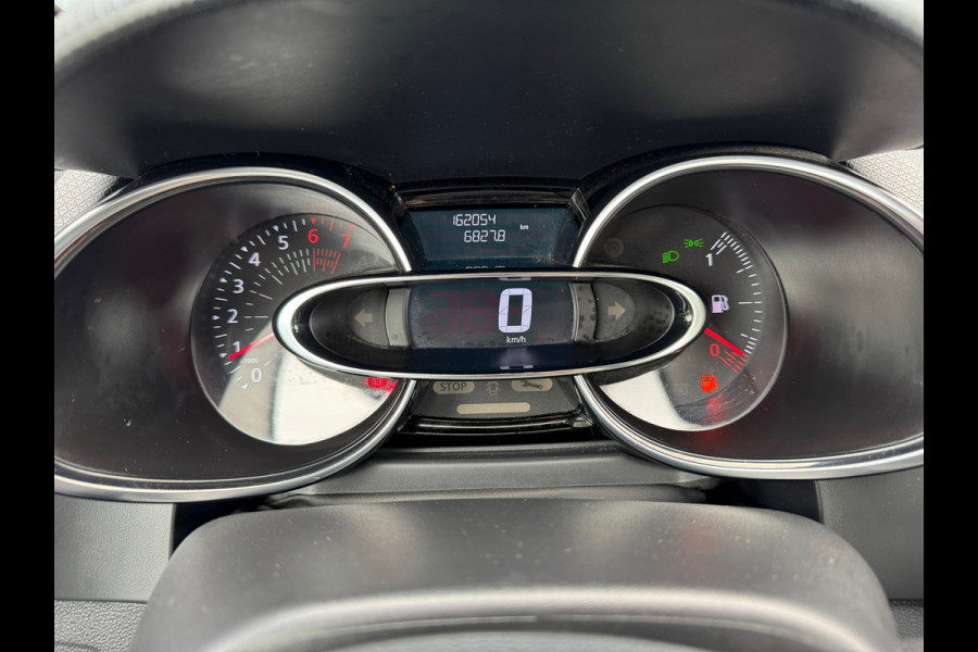 Renault Clio Estate 1.2 16V Life * Navigatie * Parkeersensoren * Cruise Control *