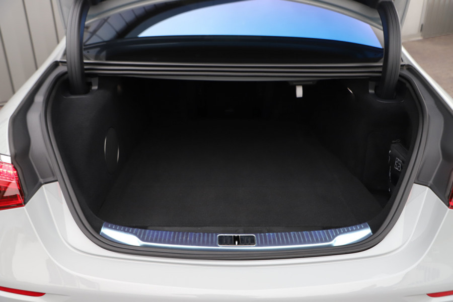 Mercedes-Benz S-Klasse AMG 63 S E Performance Lang | 802PK | Head-up | Entertainment | Massage | Carbon | 4W-Sturing | Luchtvering | Digital-light | 20
