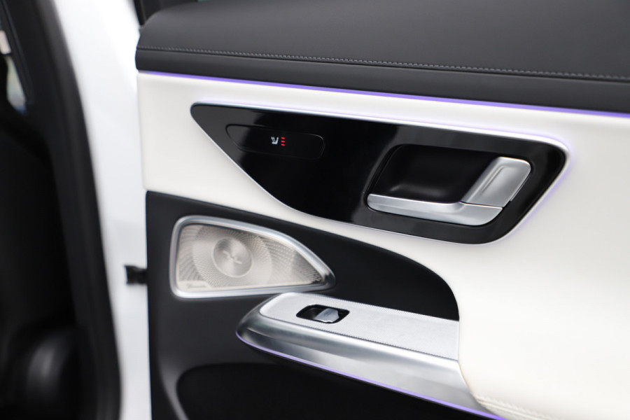 Mercedes-Benz E-Klasse AMG 53 4MATIC+ | 612PK | Achterasbesturing | Hyperscreen | Head-up | Schaalstoelen | Burmester 4D | Sfeerverlichting | 2024.