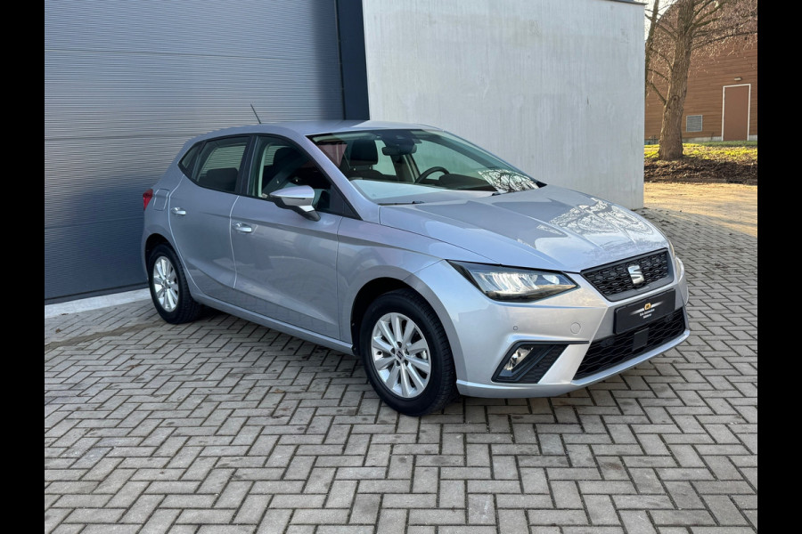 Seat Ibiza 1.0 EcoTSI Style * Navigatie * Parkeersensoren * Climate Control * Lichtmetalen Velgen *