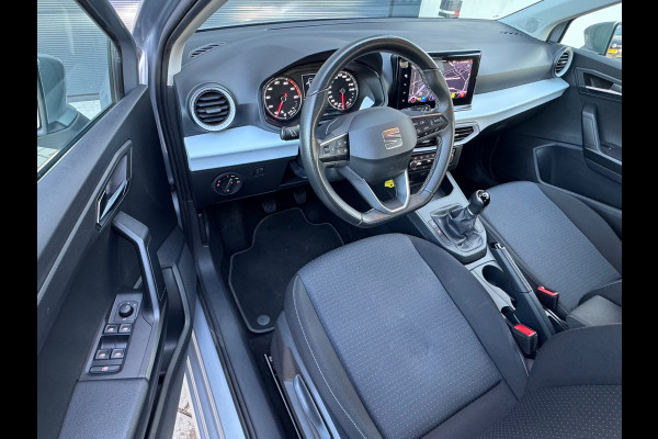 Seat Ibiza 1.0 EcoTSI Style * Navigatie * Parkeersensoren * Climate Control * Lichtmetalen Velgen *