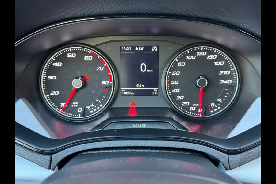 Seat Ibiza 1.0 EcoTSI Style * Navigatie * Parkeersensoren * Climate Control * Lichtmetalen Velgen *