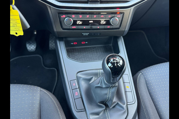 Seat Ibiza 1.0 EcoTSI Style * Navigatie * Parkeersensoren * Climate Control * Lichtmetalen Velgen *