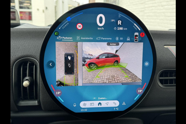 MINI Mini 2.0 JCW John Cooper Works XL Adaptive cruise Climate Cruise Pano 360 camera Navi Apple / Android Stoel-/stuurverwarming