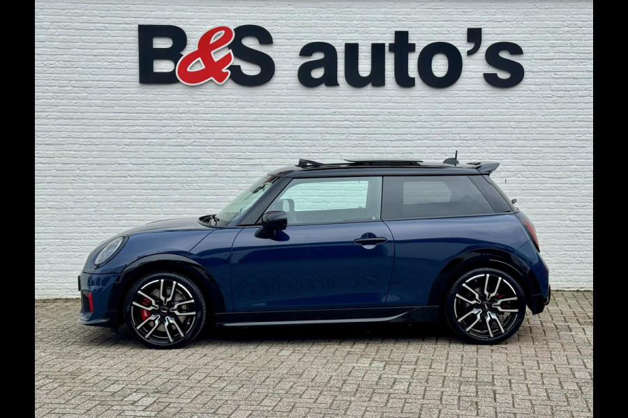 MINI Mini 2.0 JCW John Cooper Works XL Adaptive cruise Climate Cruise Pano 360 camera Navi Apple / Android Stoel-/stuurverwarming