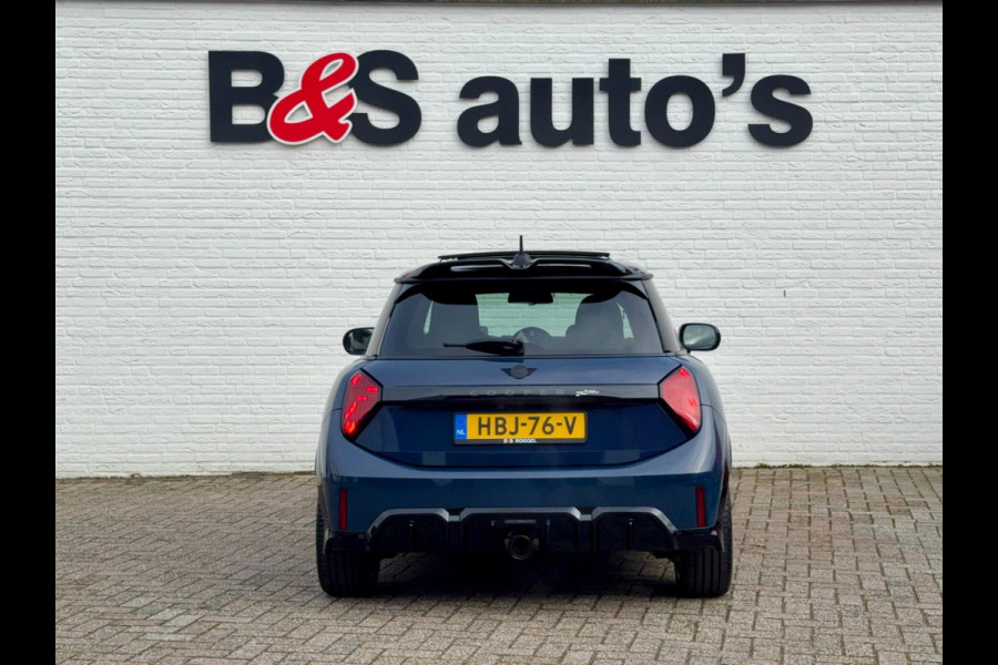 MINI Mini 2.0 JCW John Cooper Works XL Adaptive cruise Climate Cruise Pano 360 camera Navi Apple / Android Stoel-/stuurverwarming