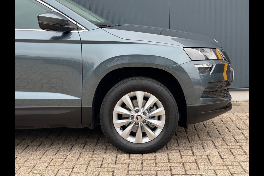 Škoda Karoq 1.0 TSI Ambition * Navigatie * Camera * Stoelverwarming * Cruise Control *