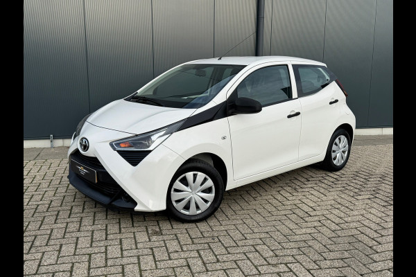 Toyota Aygo 1.0 VVT-i x * 5 deurs * Start/stop * Cruise *