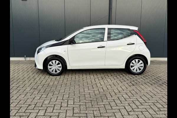Toyota Aygo 1.0 VVT-i x * 5 deurs * Start/stop * Cruise *