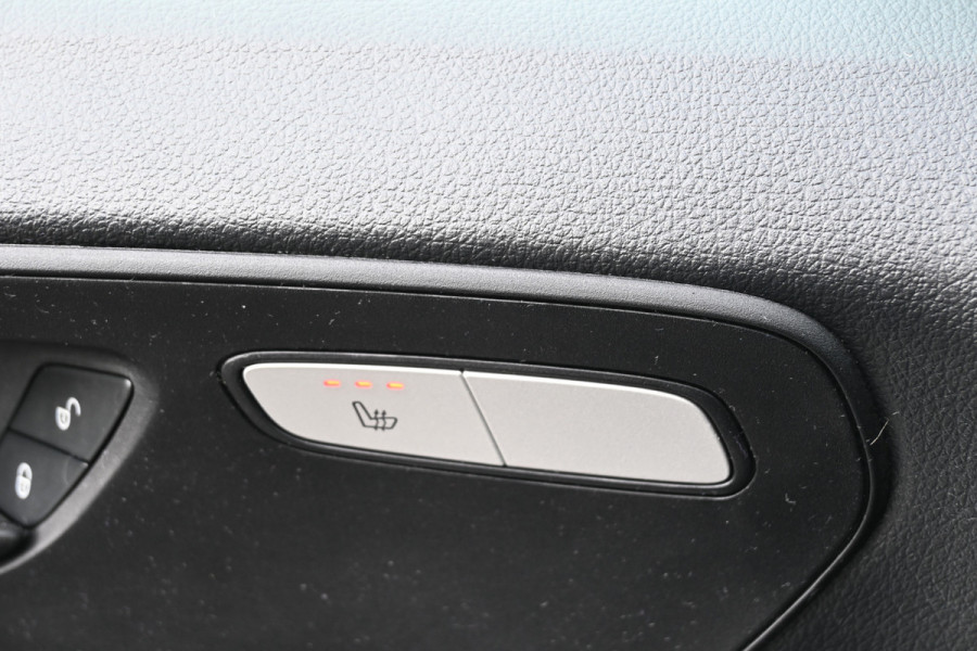 Mercedes-Benz Vito 116 CDI DC L2 Pro 2500 KG trekhaak, Navigatie, Smartphone integratie pakket, Etc.