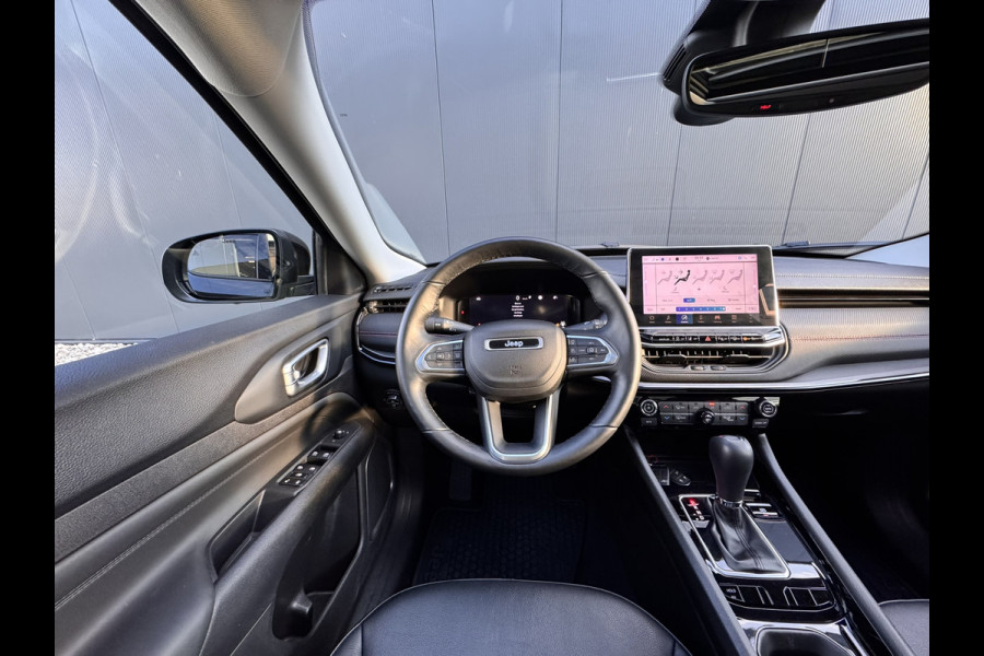 Jeep Compass 1.5T e-Hybrid High Altitude | Winterpack | Parking Pack | Panorama met kantel/schuif