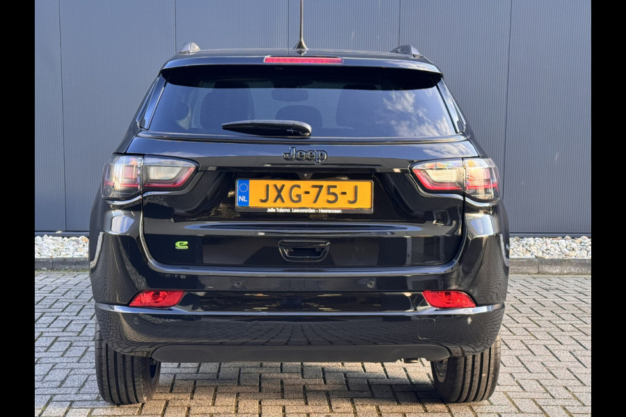 Jeep Compass 1.5T e-Hybrid High Altitude | Winterpack | Parking Pack | Panorama met kantel/schuif
