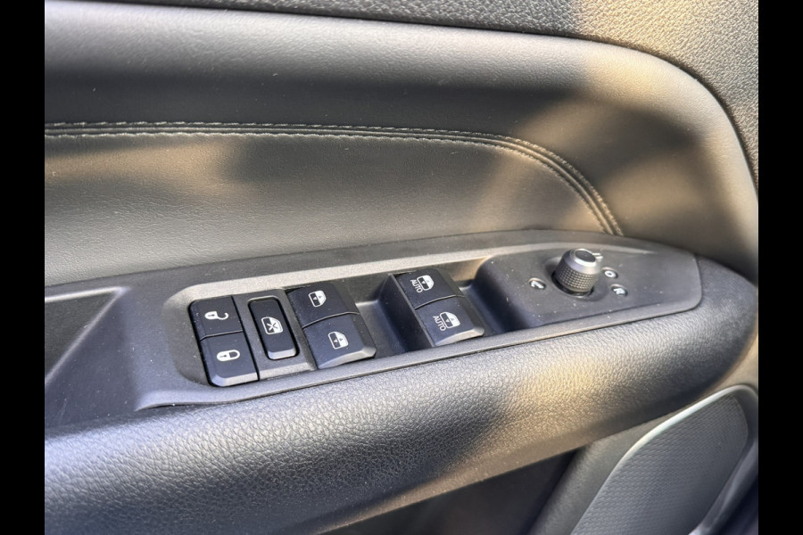 Jeep Compass 1.5T e-Hybrid High Altitude | Winterpack | Parking Pack | Panorama met kantel/schuif