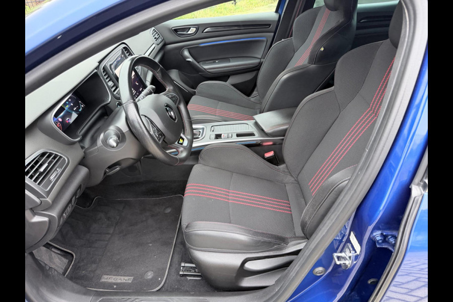 Renault Mégane Estate 1.6 E-Tech Plug-In Hybrid 160 R.S. Line | Camera | PDC | Keyless | Cruise Control | 17' LMV