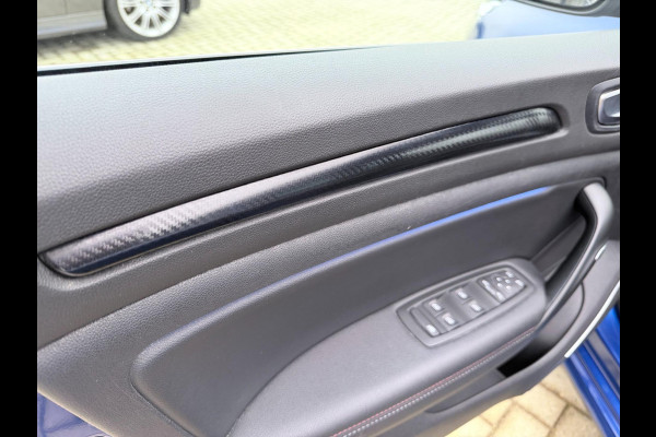 Renault Mégane Estate 1.6 E-Tech Plug-In Hybrid 160 R.S. Line | Camera | PDC | Keyless | Cruise Control | 17' LMV