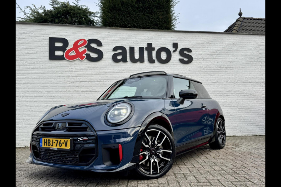 MINI Mini 2.0 JCW John Cooper Works XL Adaptive cruise Climate Cruise Pano 360 camera Navi Apple / Android Stoel-/stuurverwarming